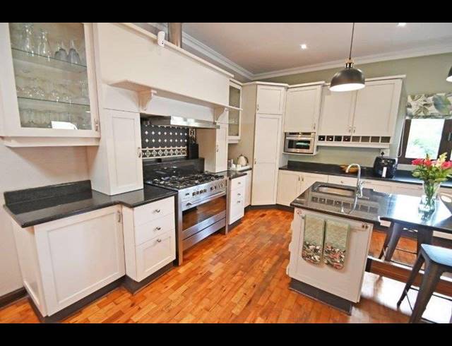 4 BEDROOM FREESTANDING TO LET IN DAWNCLIFFE